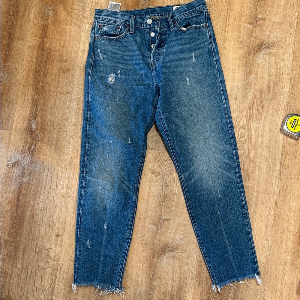 Vintage White Oak Levi Distressed High-Rise Jeans Size 28